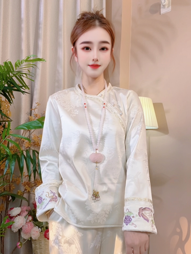 [紫葡萄]新中式国风小衫秋冬新款中式改良唐装盘扣长袖加绒打底衫