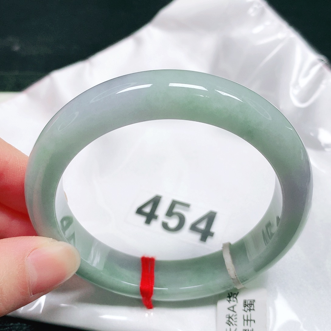 翡翠未镶嵌手镯23 号翡翠手镯