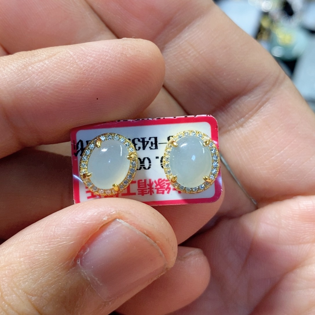 翡翠耳饰银S925镶嵌缅甸翡翠A货耳钉