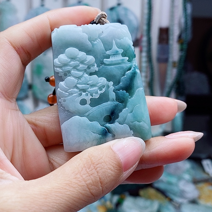 翡翠未镶嵌颈饰翡翠