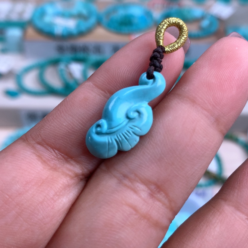 【闪购商品】绿松石未镶嵌雕刻