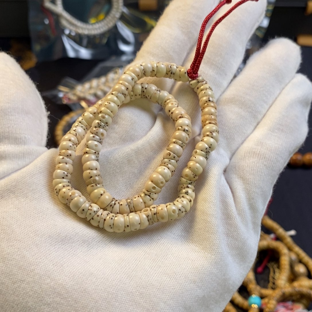 太****星月菩提手串骨瓷白带月大肠6