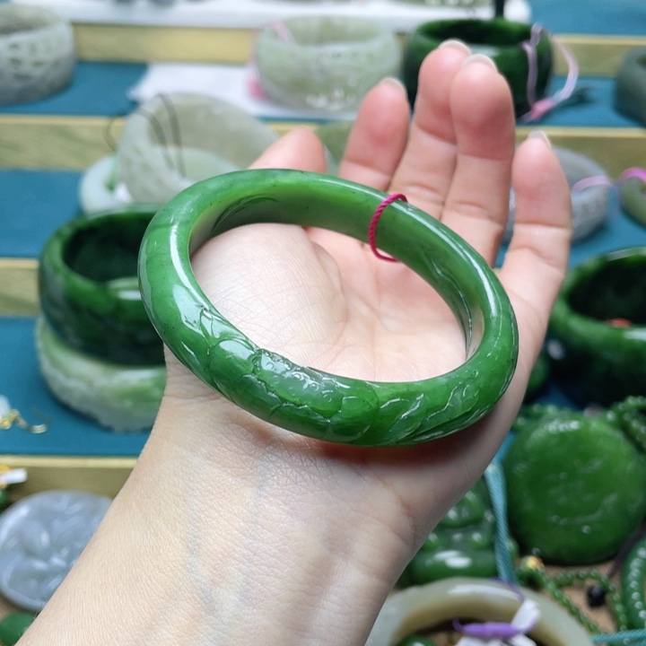 和田玉手镯57圈口 编号94未镶嵌