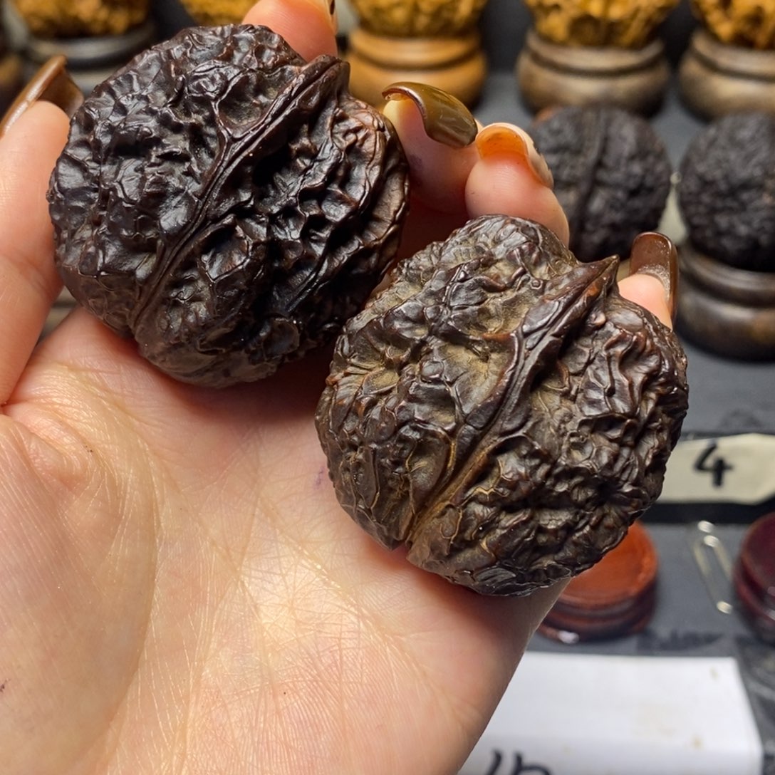 文玩核桃吊坠紫衣将军苍