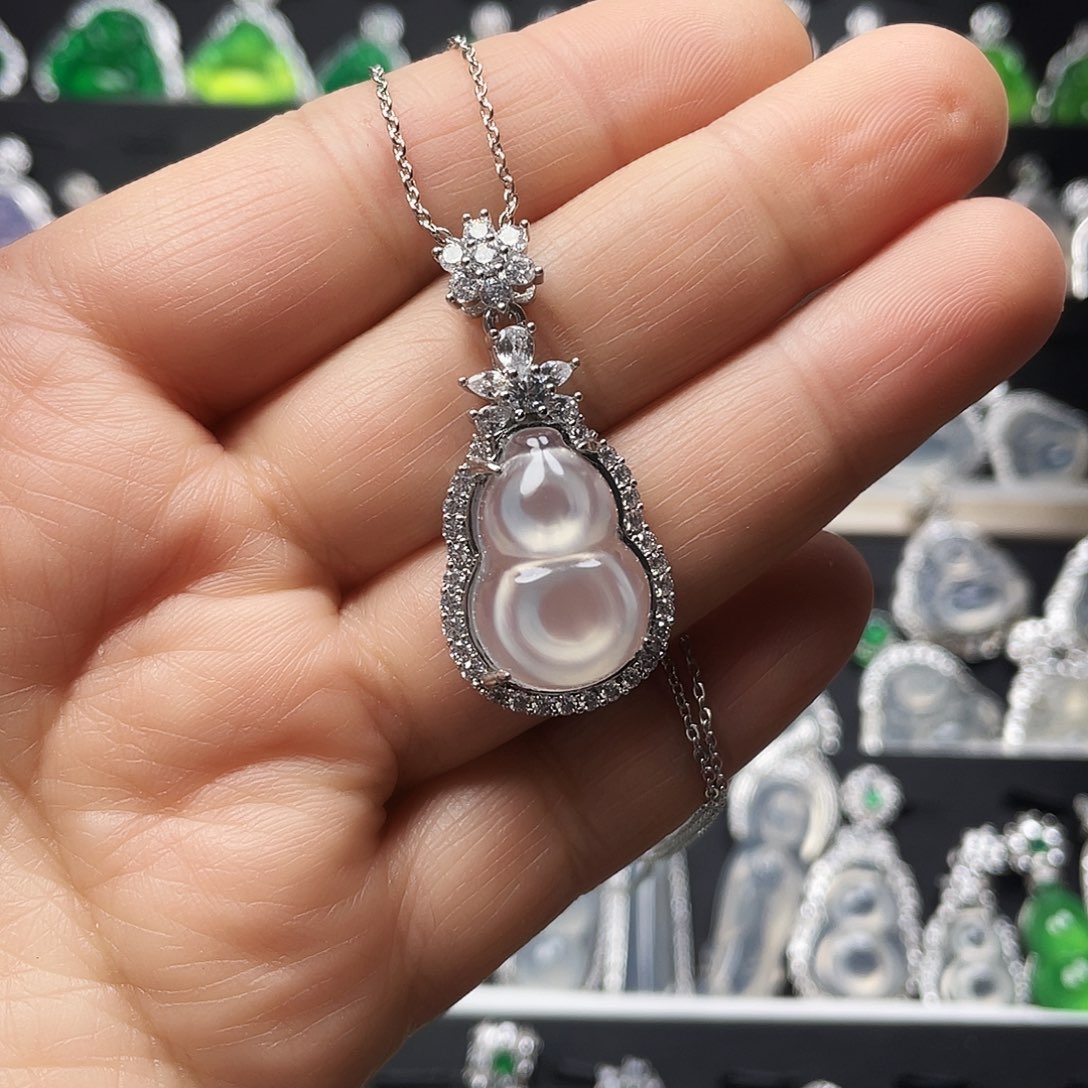 玛瑙/玉髓颈饰合金有瑕疵