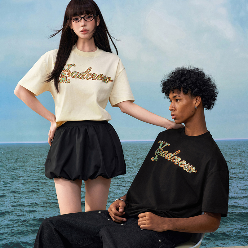 YADcrew亚德鲁 闪片短袖夏季圆领常规短袖T恤boxy版型t恤经典潮流