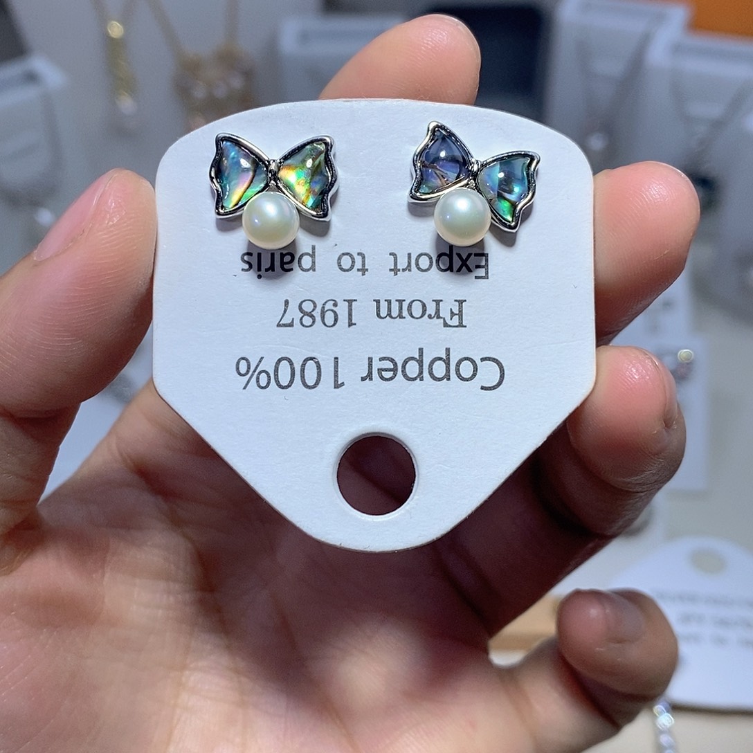 未镶嵌耳饰淡水珍珠