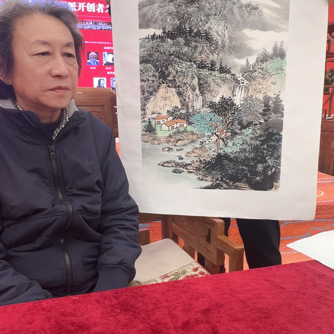 国画朱大明原作溯源带证件合影视频