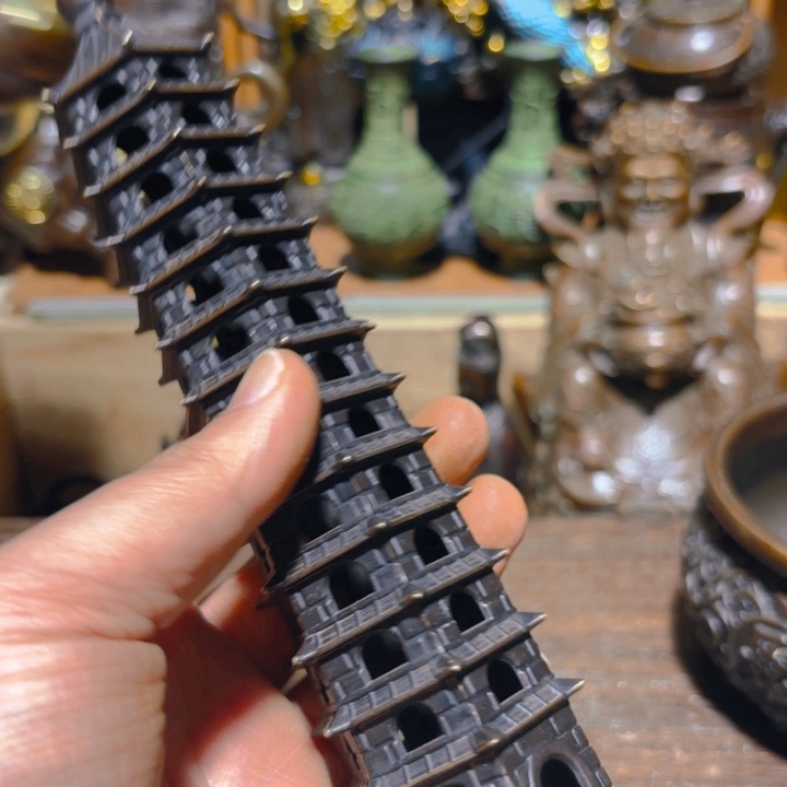 铜的。全清了。一件不留！不磨叽