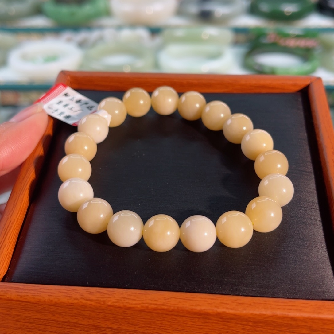 和田玉手串未镶嵌糖色卡10