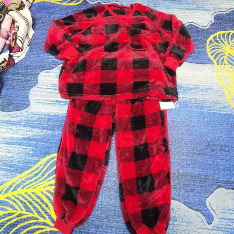 860韩式黑红格子法兰绒大码女家居服套装