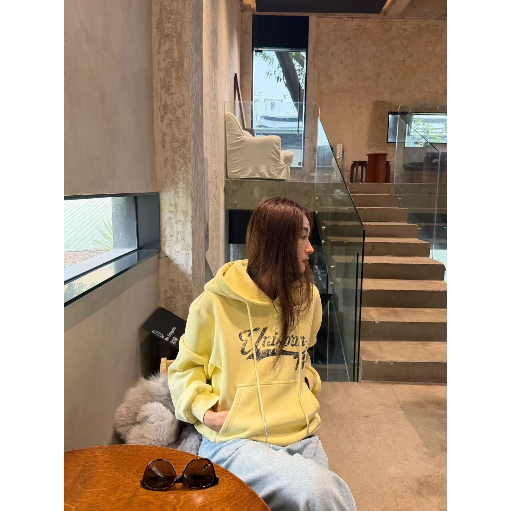 INAIEN 笑笑“范特西”420克考拉绒短款连帽百搭通勤休闲卫衣Y6015