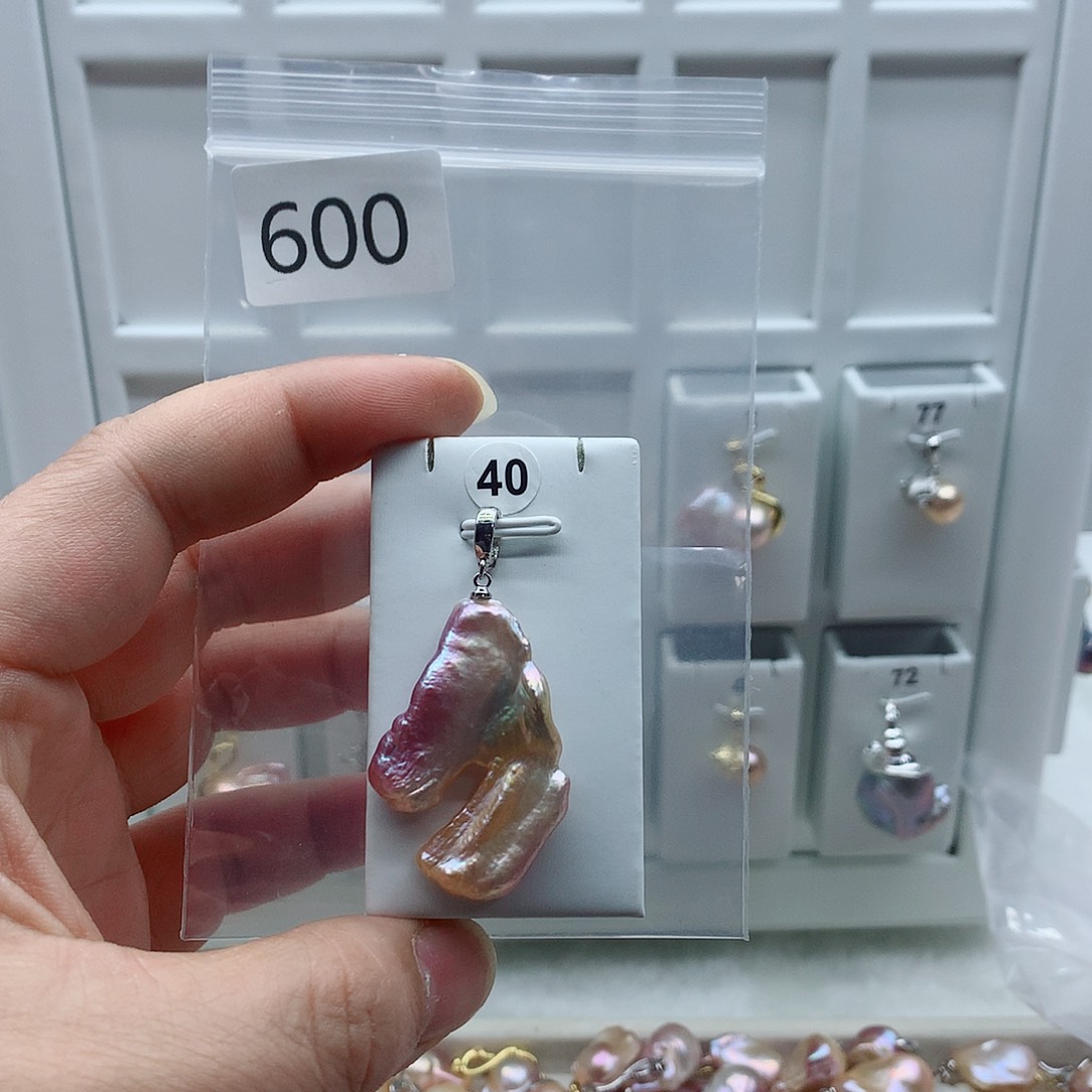 合金吊坠(不含链)淡水珍珠