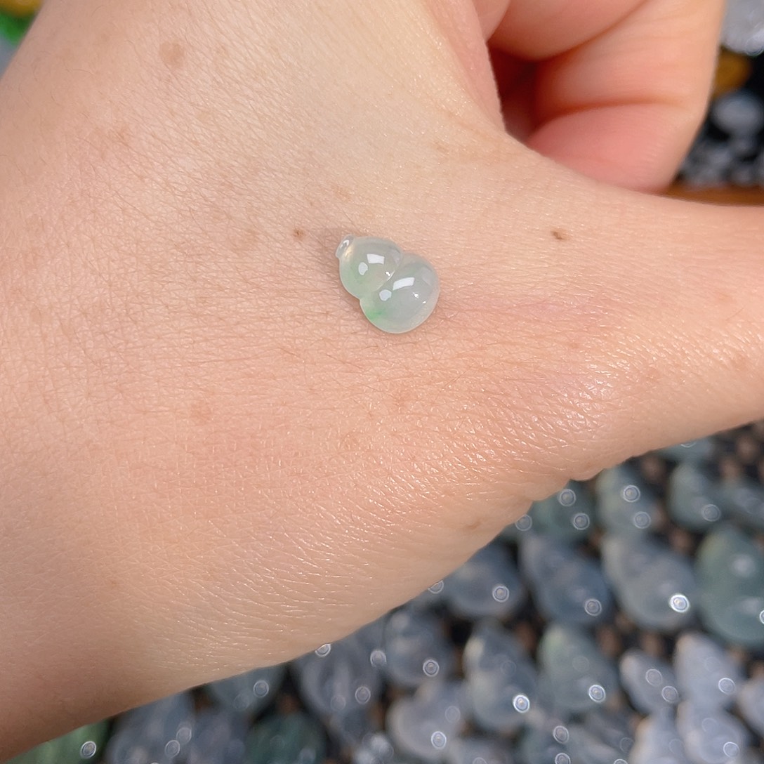 翡翠未镶嵌项圈天然缅甸A货翡翠