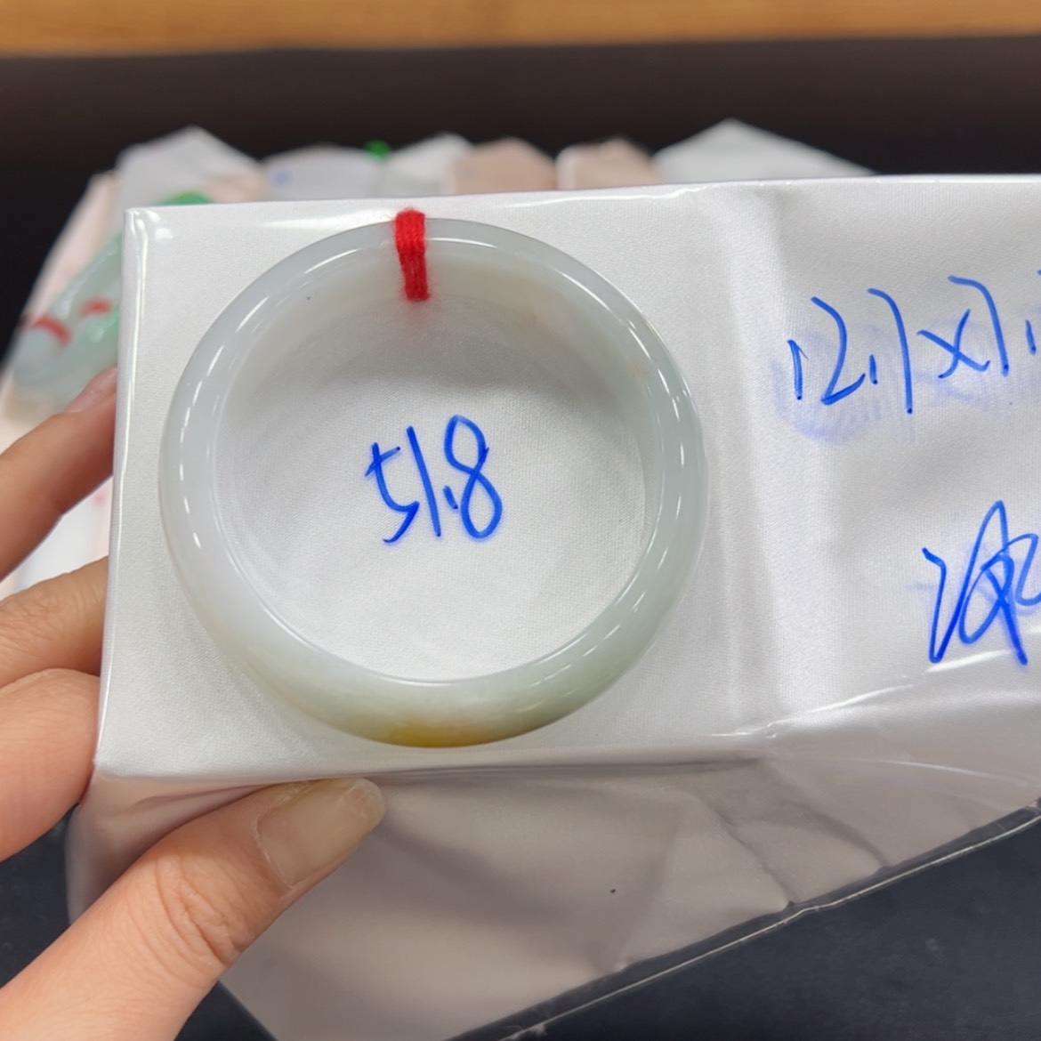 【闪购商品】翡翠手镯未镶嵌手镯