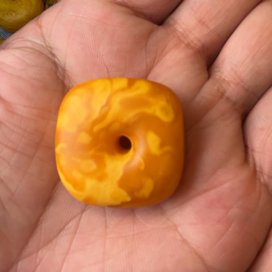 琥珀吊坠(不含链)未镶嵌