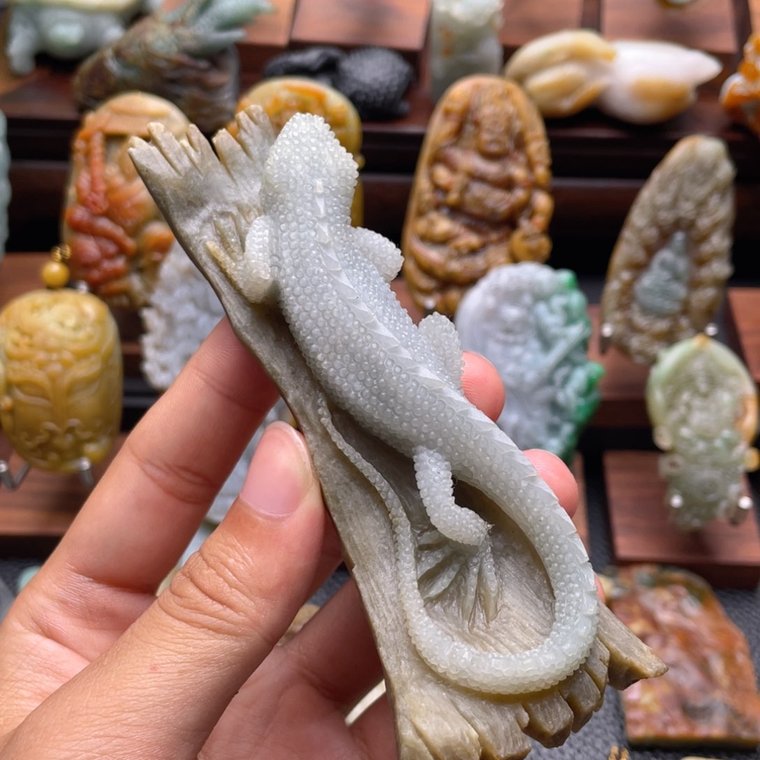 定制翡翠未镶嵌翡翠