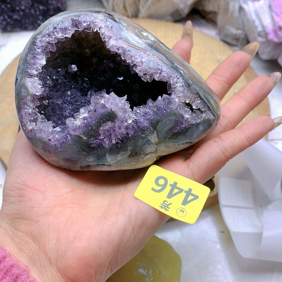 紫晶大型摆件（非配饰）未镶嵌