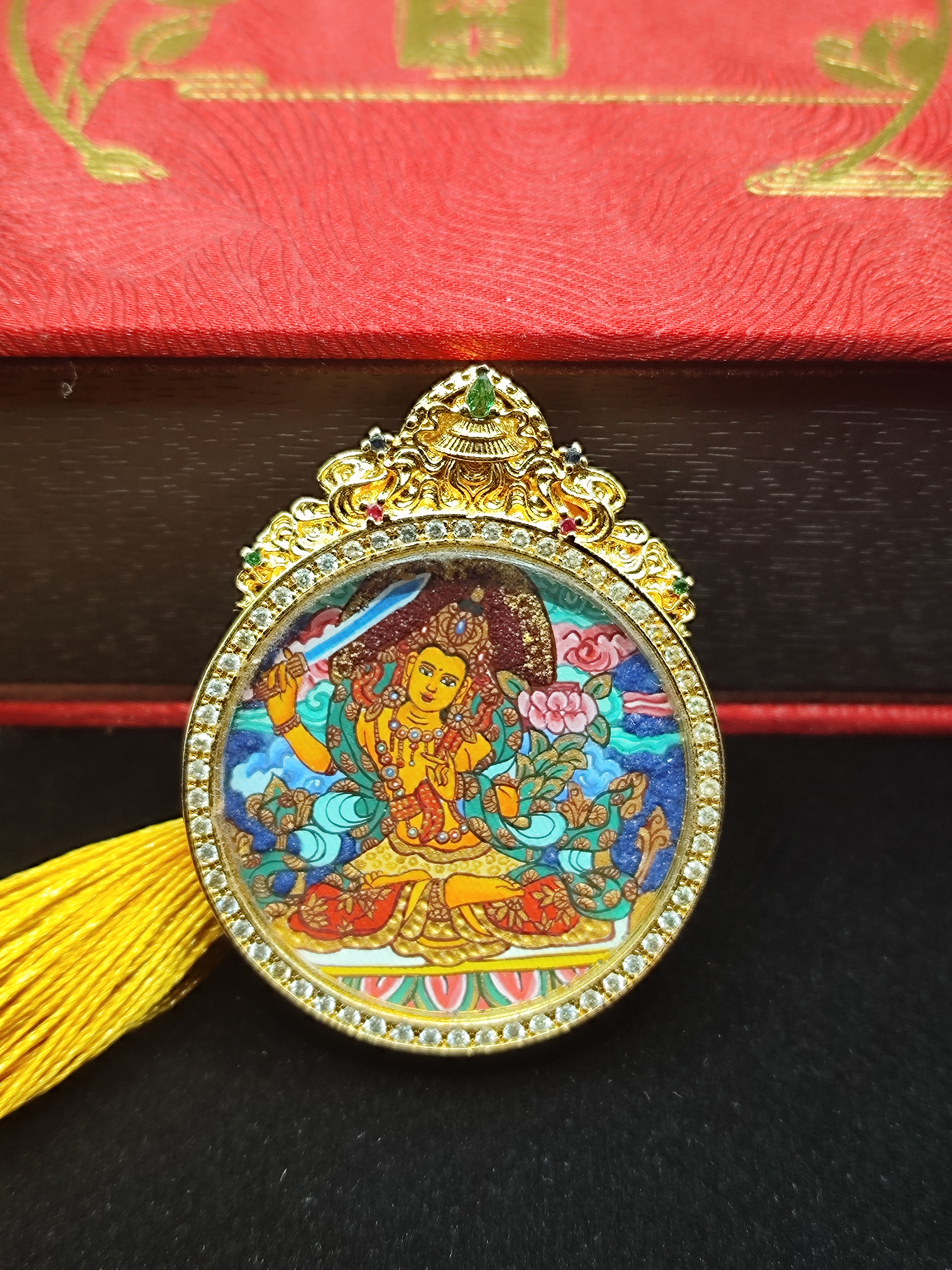 3.5八大守纯手绘唐卡吊坠