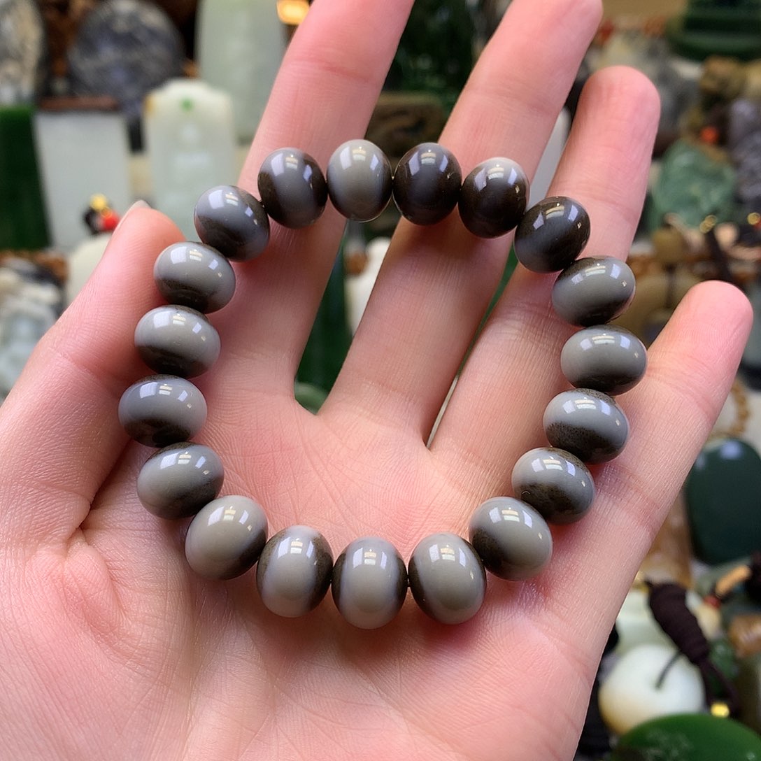 和田玉手串未镶嵌