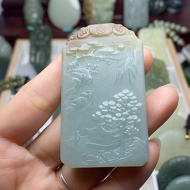 和田玉未镶嵌颈饰