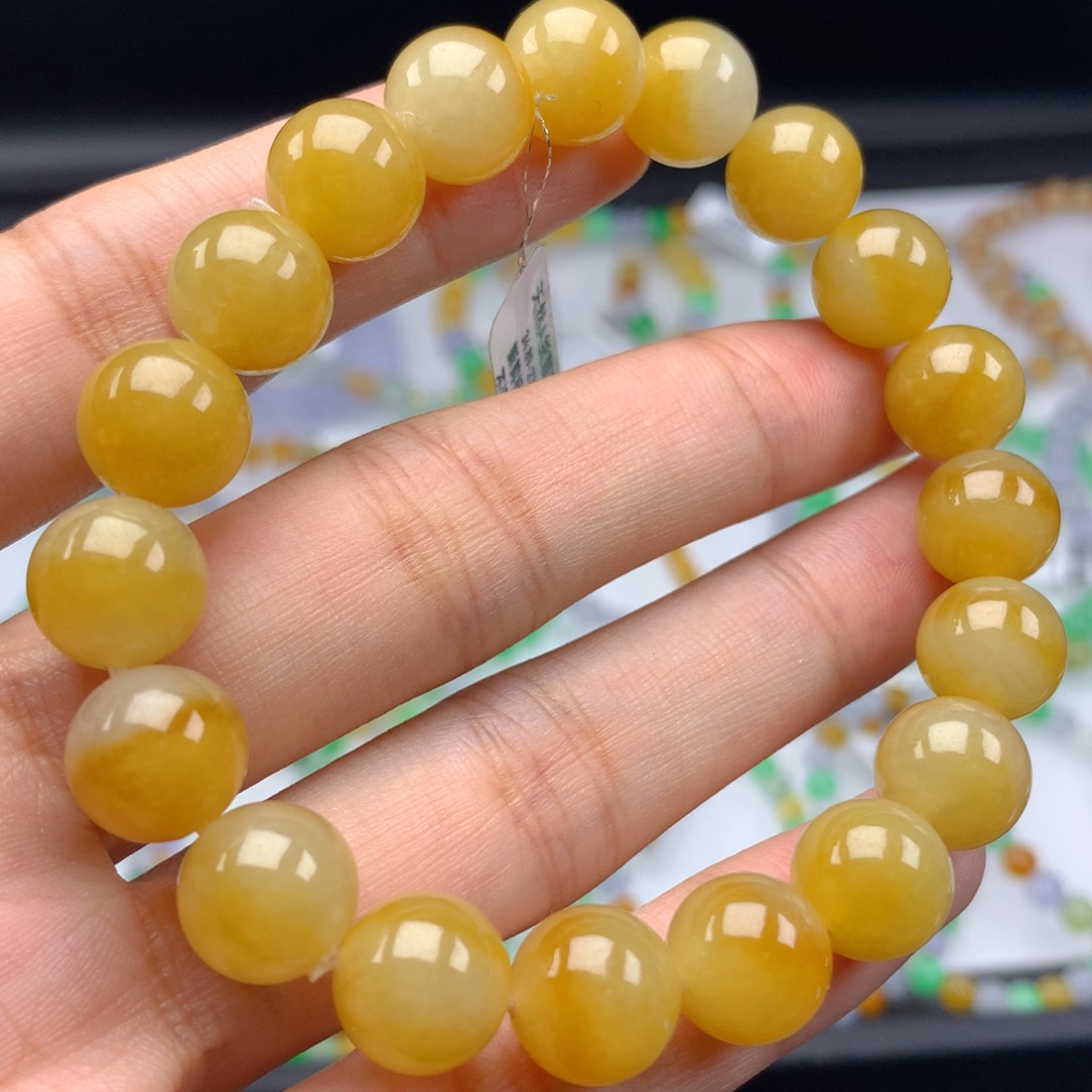 未镶嵌翡翠手链卡