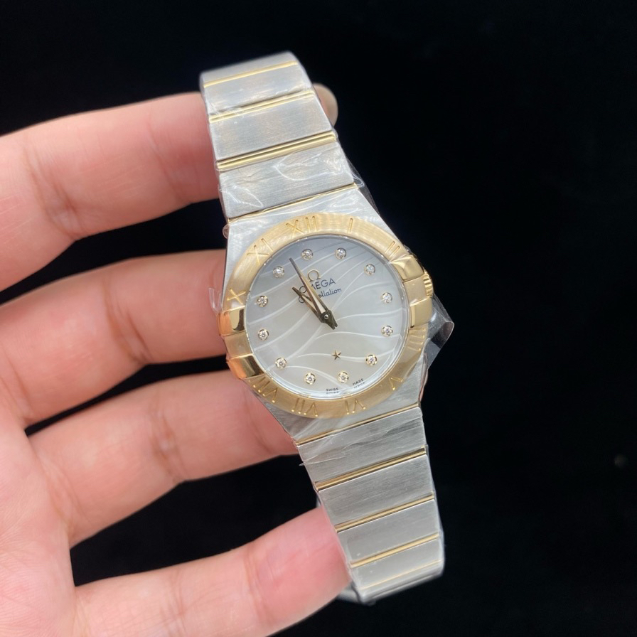 99新 Omega/欧米茄 星座系列27mm表径石英女士腕表