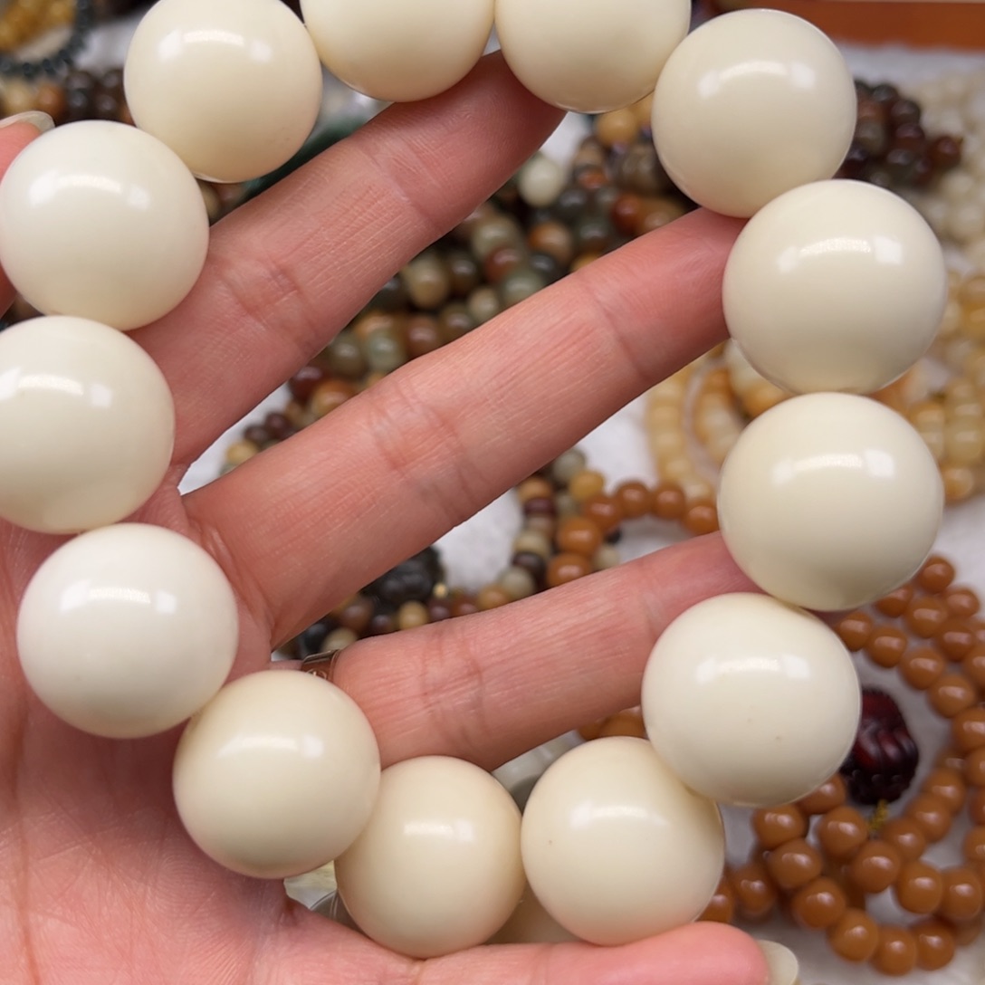 菩提根/象牙果吊坠