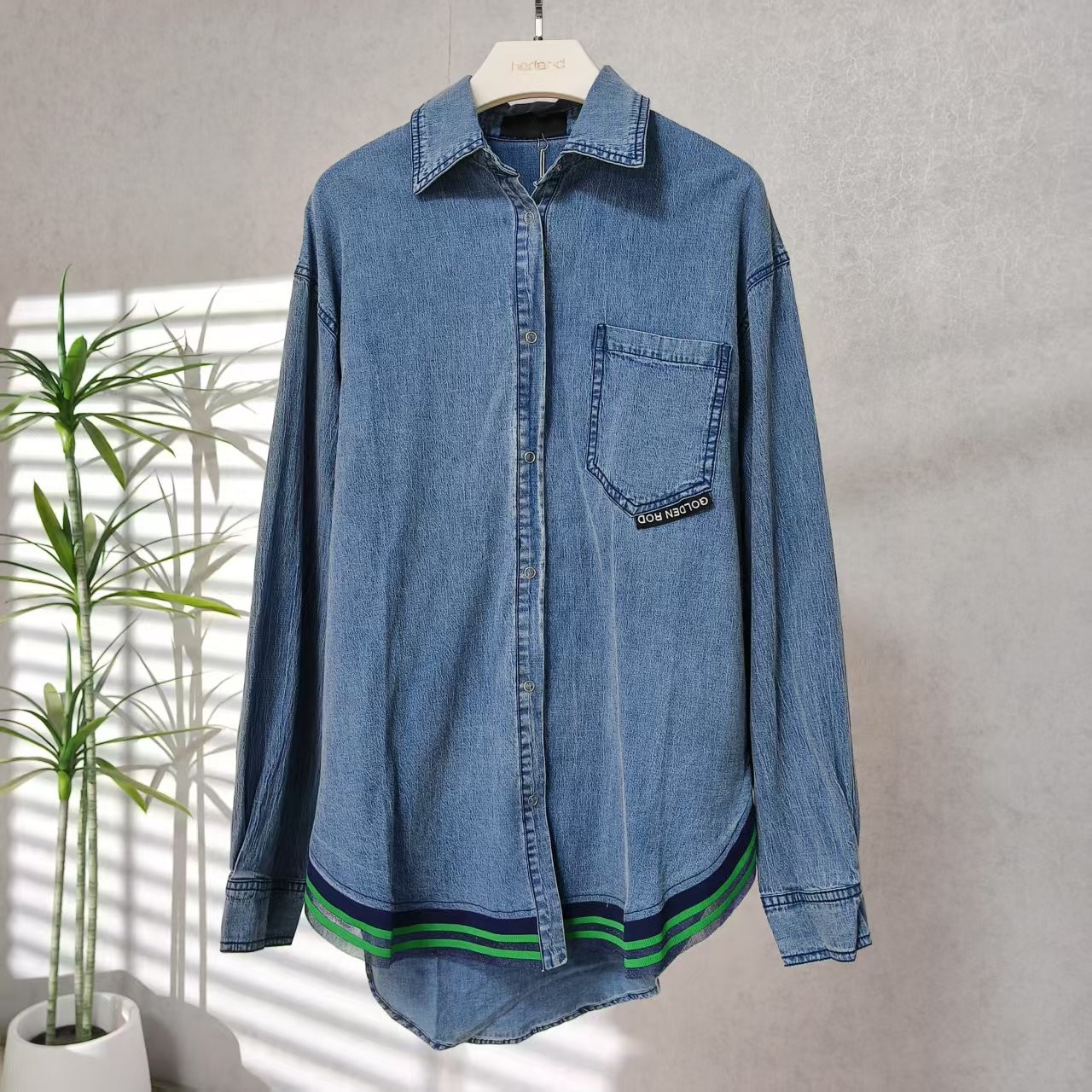 尚系列   Y257-5   女装时尚设计师春秋牛仔衬衫蓝色SS09R79