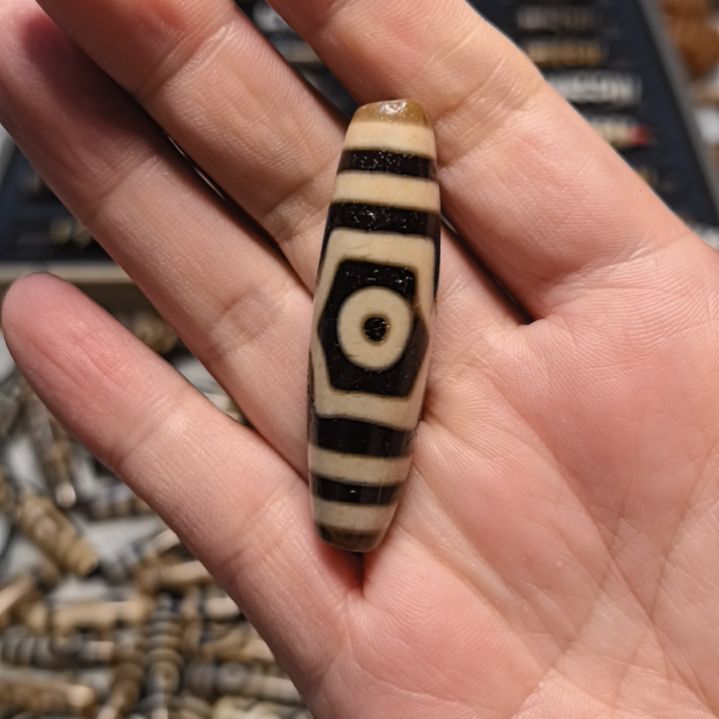 银S925非金属材料吊坠一个