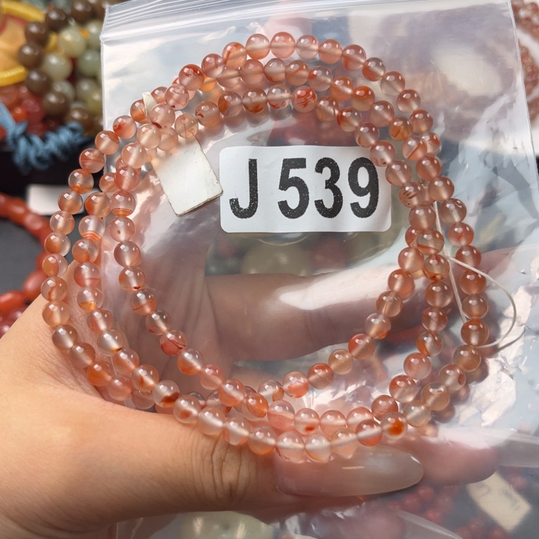 南红玛瑙未镶嵌珠宝奇石5