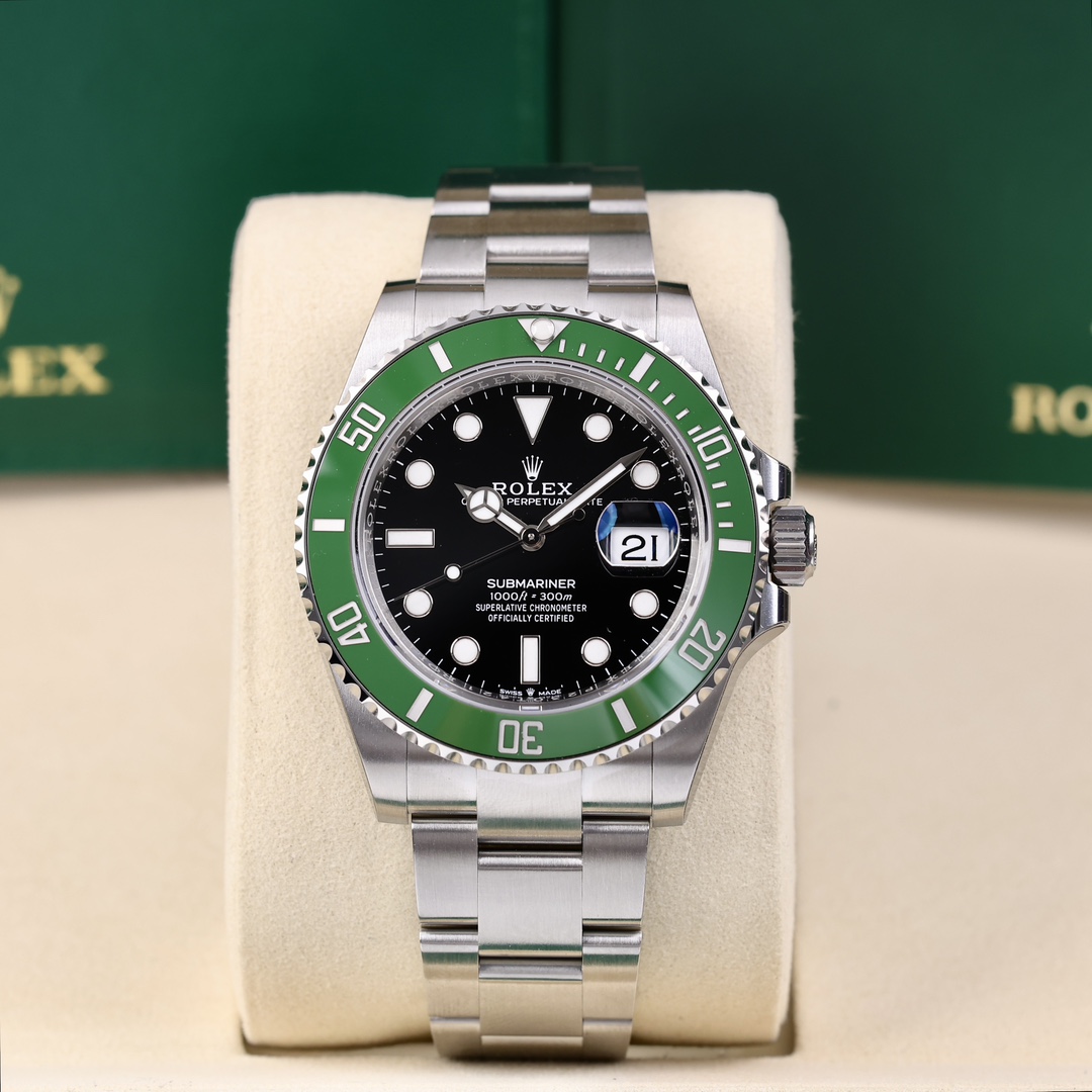 99新 Rolex/劳力士 126610 新款绿鬼 2025年8月保卡