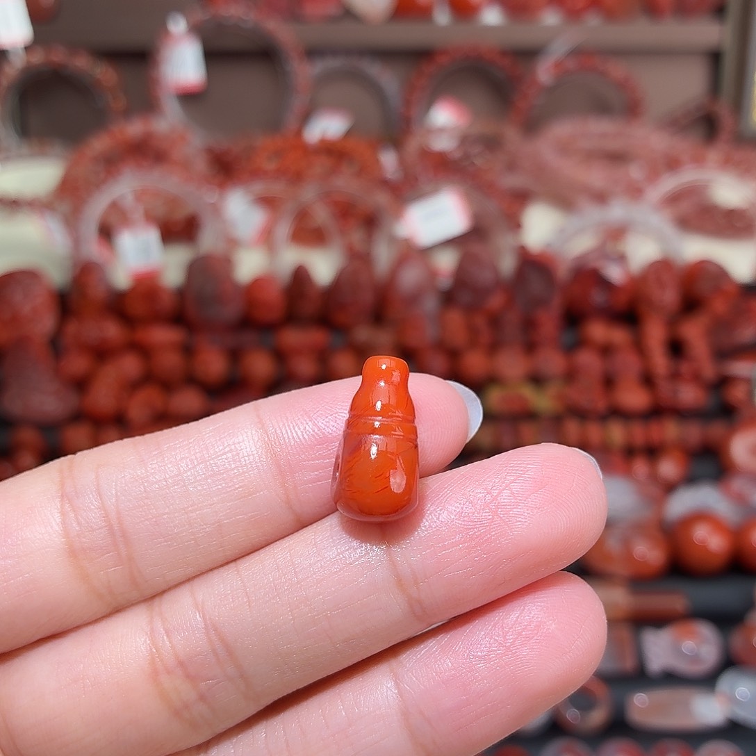 南红玛瑙未镶嵌颈饰火焰纹三通9+