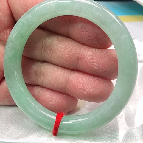 翡翠手镯未镶嵌0740号