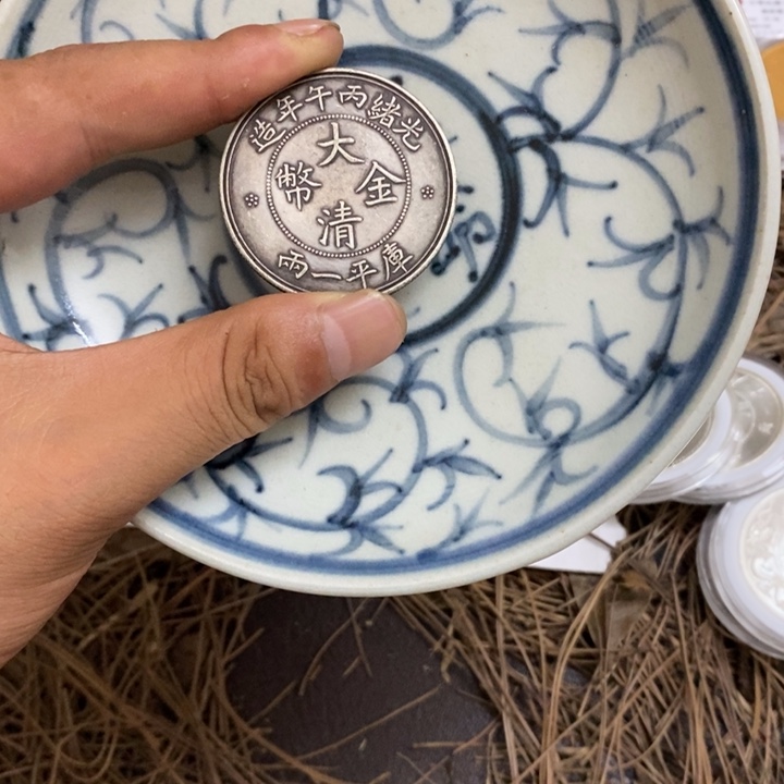 瓷片                   