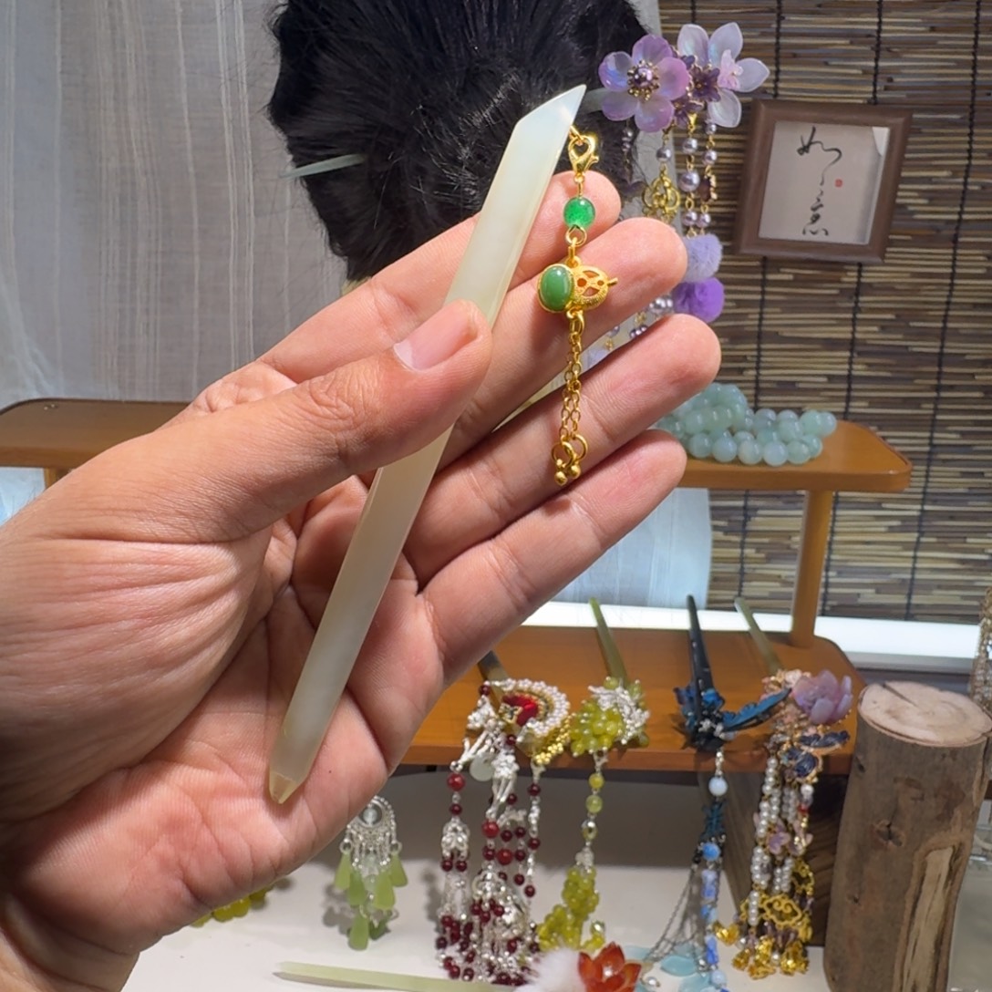 蛇纹石玉合金发饰