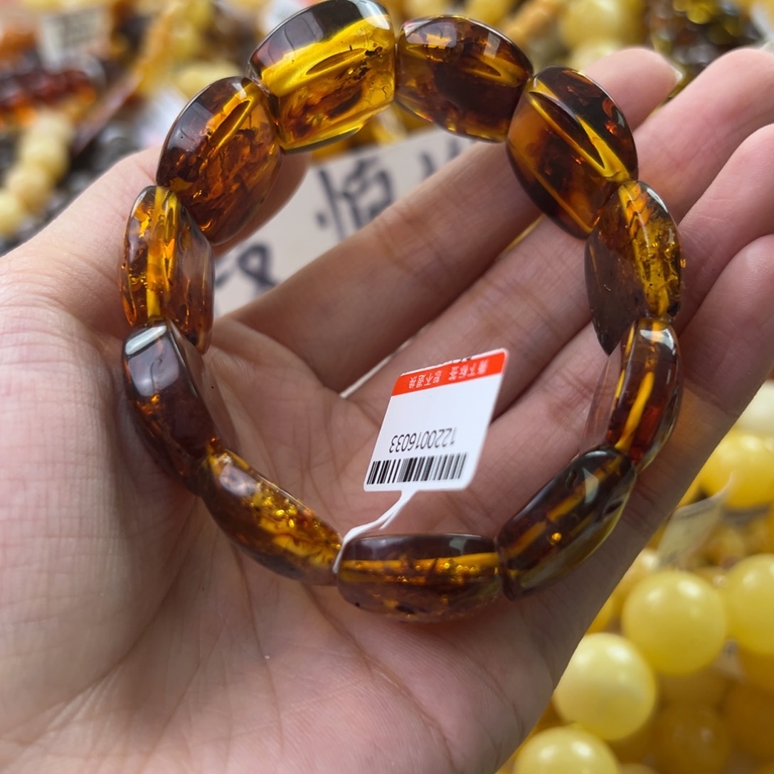 琥珀珠宝奇石未镶嵌