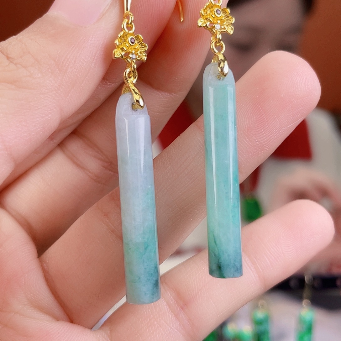 翡翠未镶嵌耳饰饰品