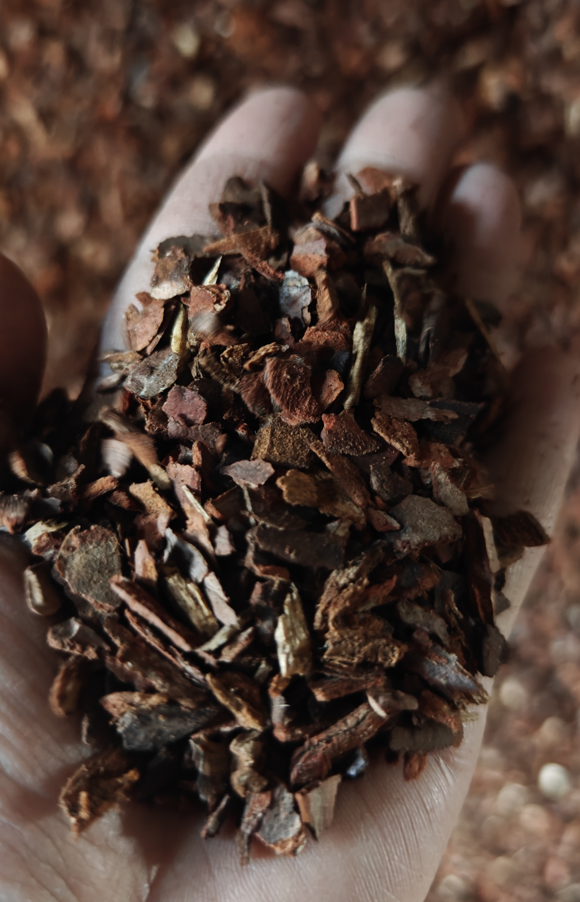 40升0.6-1cm人工发酵腐熟松树皮松鳞木质根种球花卉园艺绿植通用