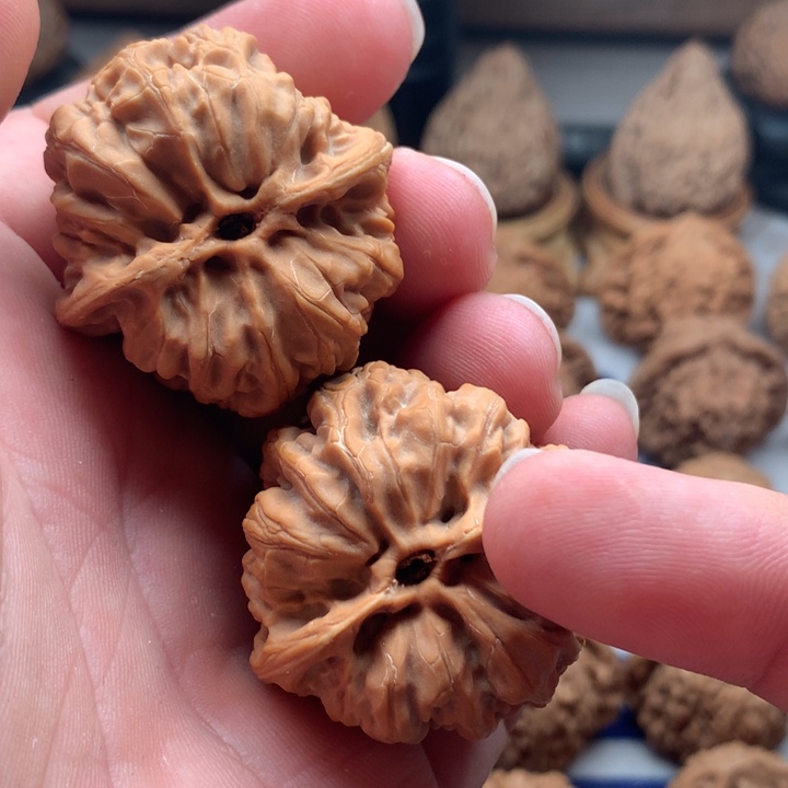 一***家桃核吊坠山地果老北京蛤蟆