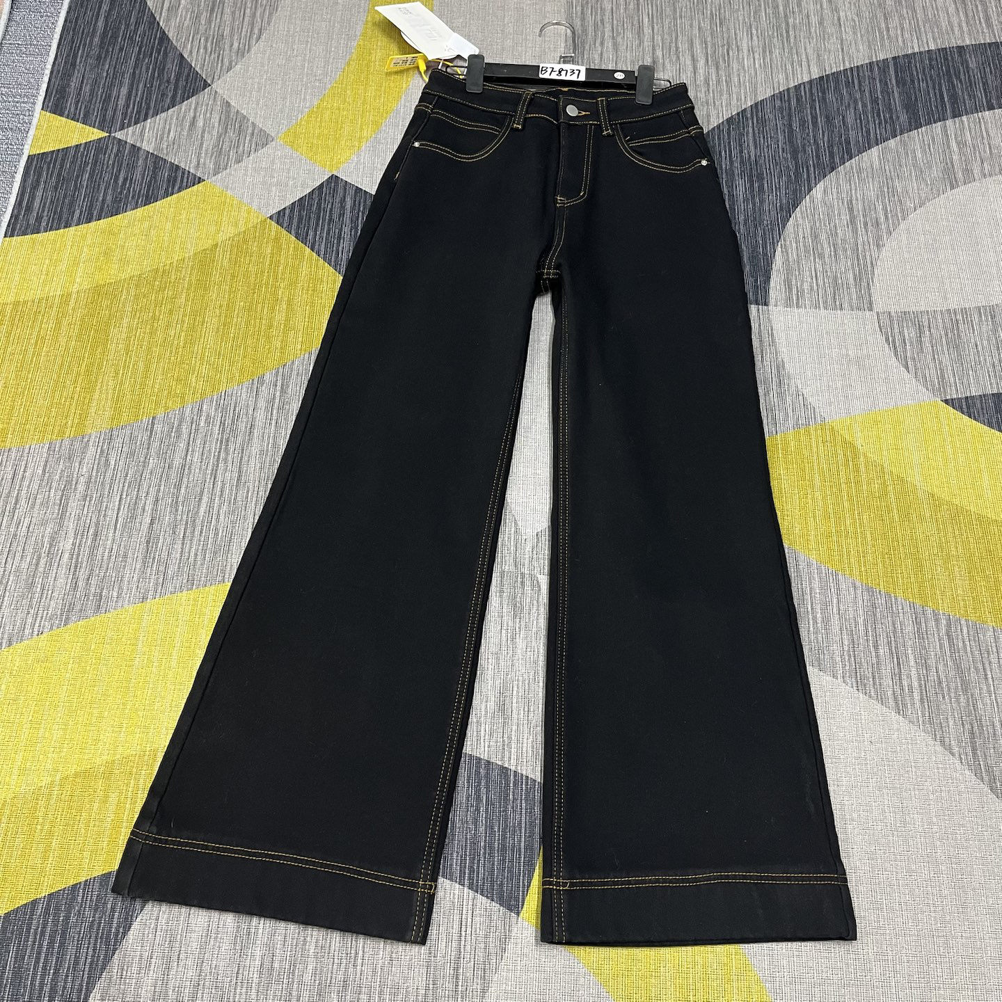 #B7-8737 加绒-厚绒 黑色个性明线设计直筒裤 高棉高弹（不换退）