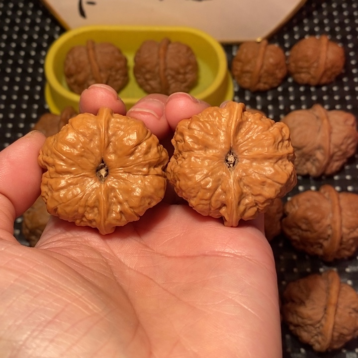 把件文玩核桃大腿肌肉蛙底圆