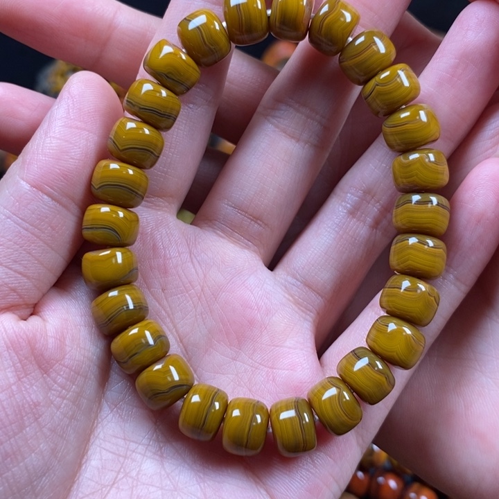 风***者未镶嵌手串玛瑙/玉髓战国红手串