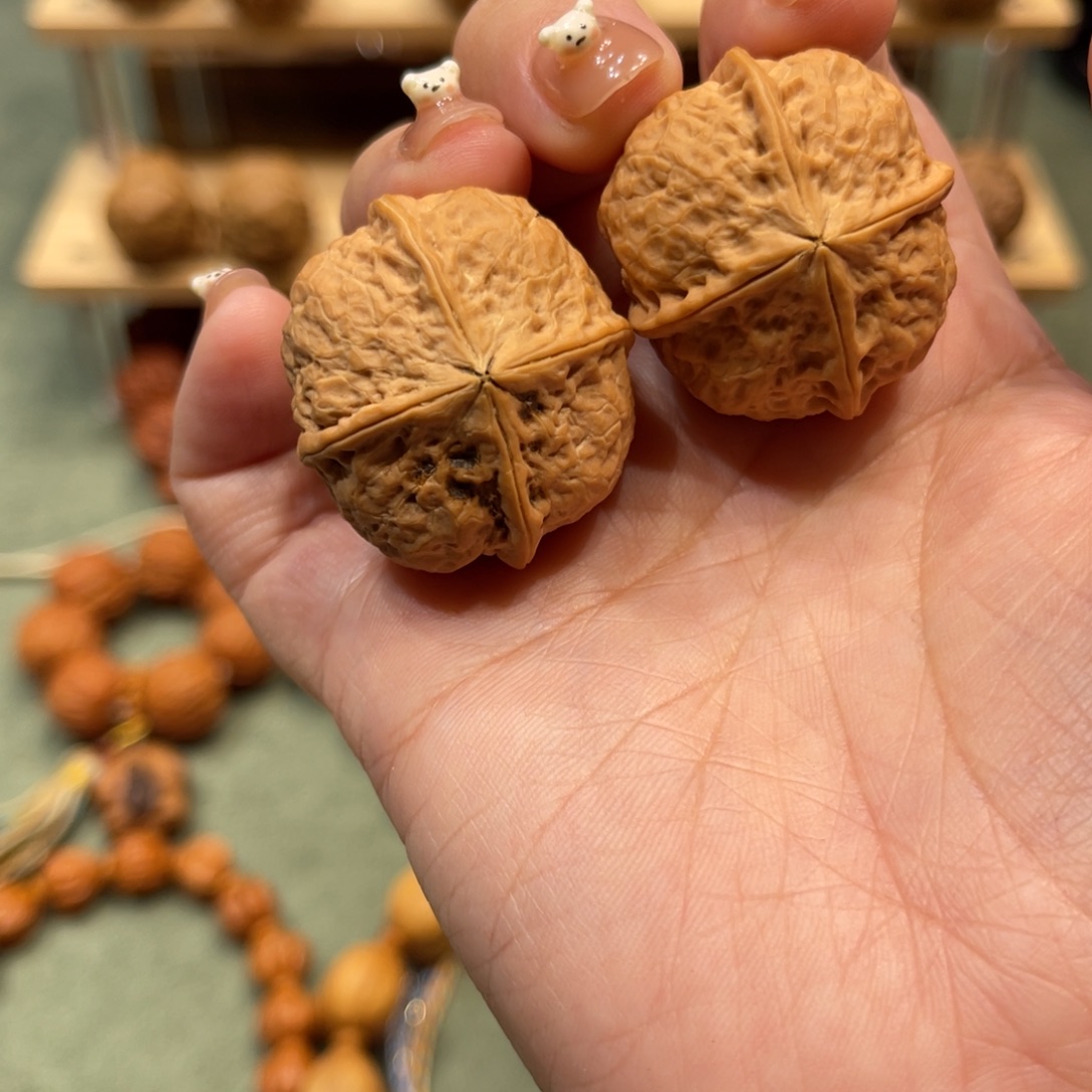 把件文玩核桃铁四棱全品