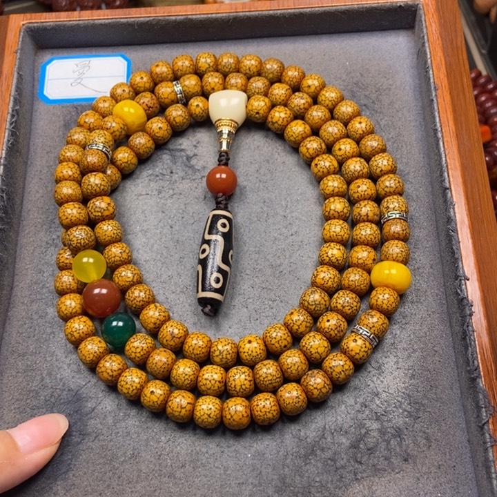 星月菩提吊坠菩提