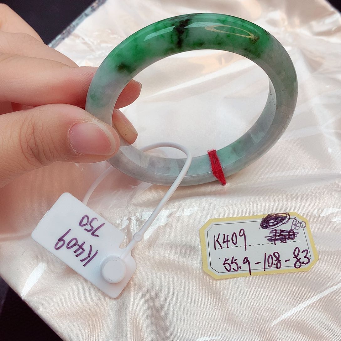 翡翠未镶嵌手镯缅甸翡翠