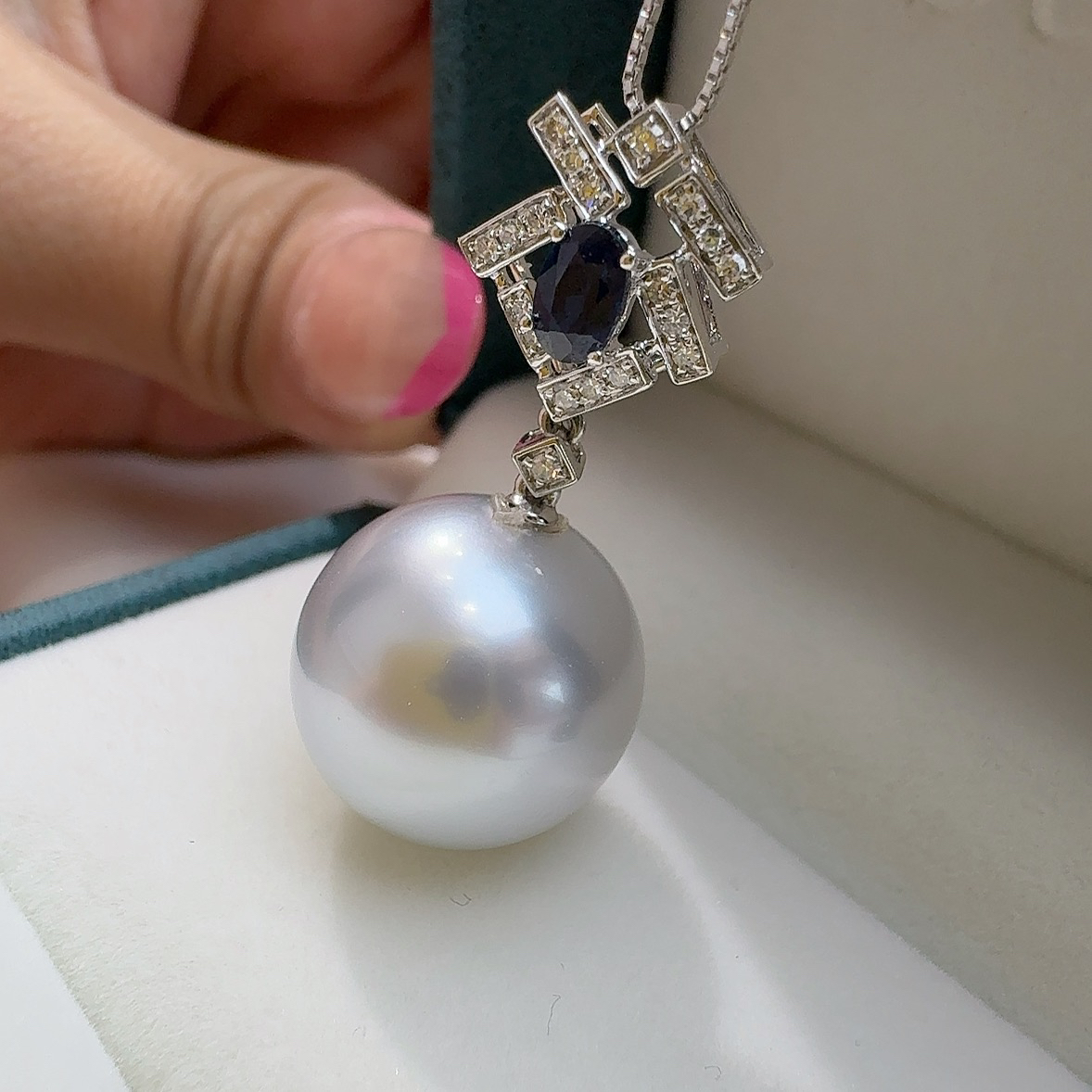 14.6mm 奶奶灰铂金灰大溪地吊坠优雅贵气！镜面光正圆极微瑕