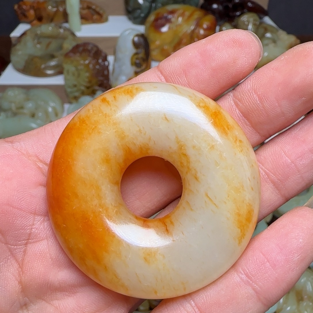 琥***礼和田玉未镶嵌挂件