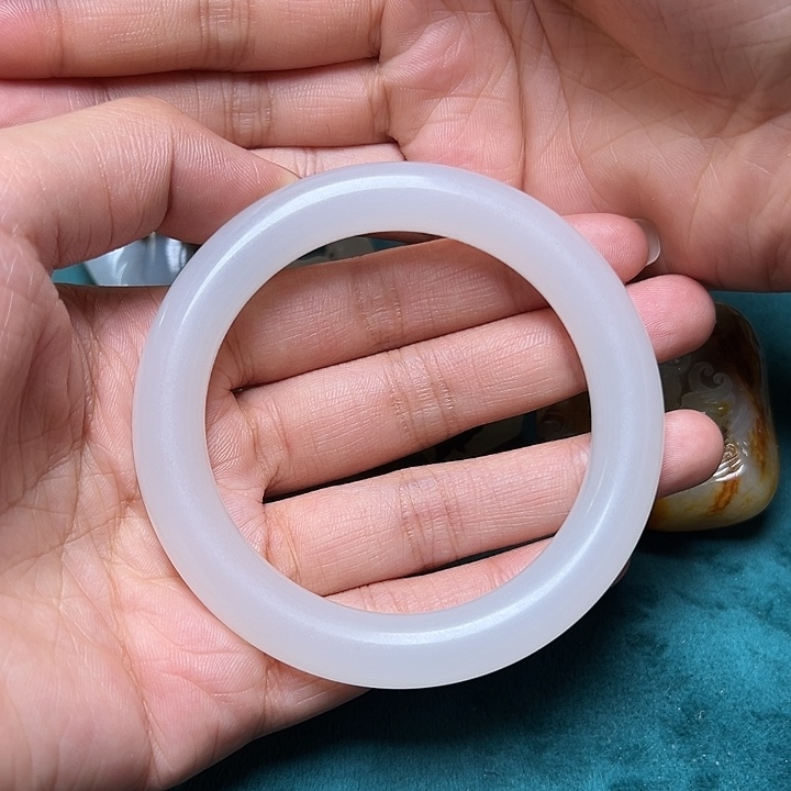 和田玉未镶嵌挂件飞***会