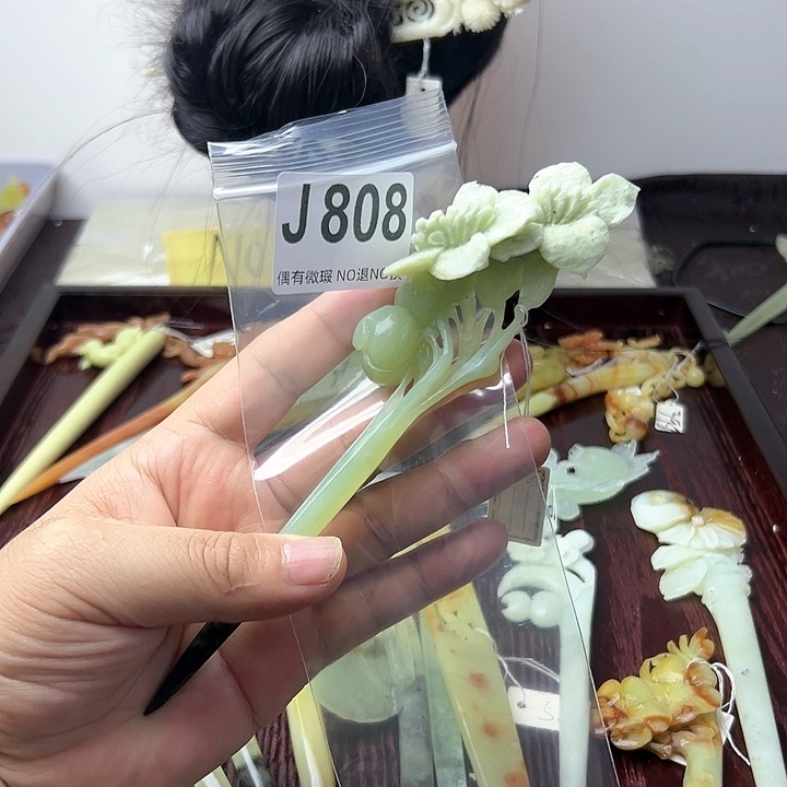 蛇纹石玉发饰合金英*姐